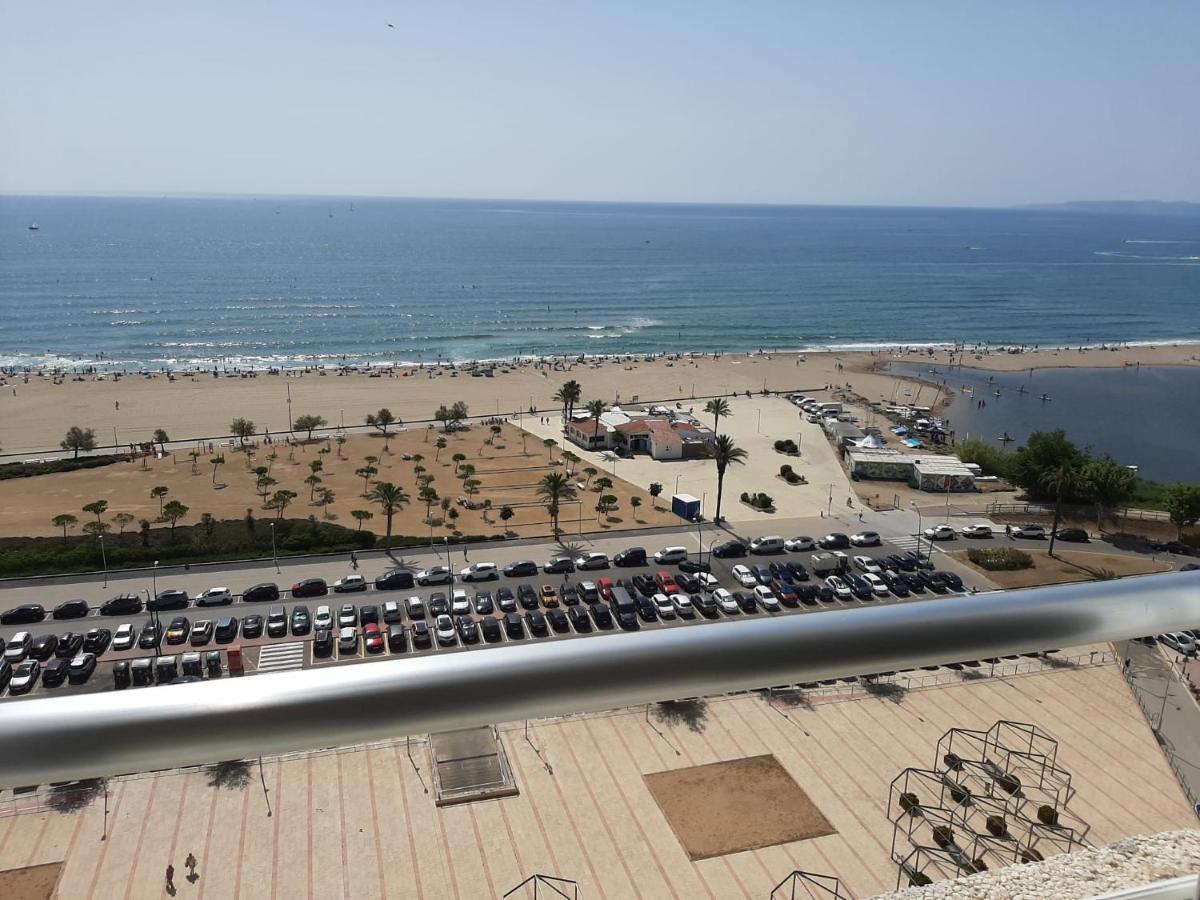 Estudio En Primera Linea De Mar Empuriabrava Exterior foto